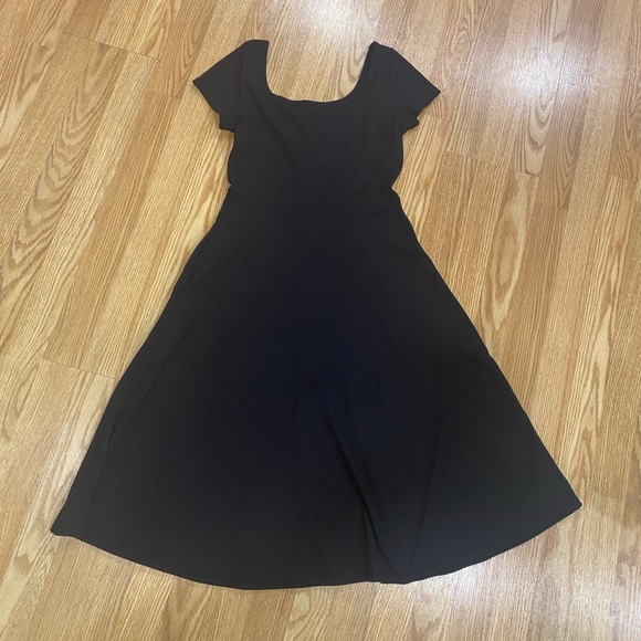 🩰 Olivia Rae- Reformation d*pe midi dress size small 🩰 - Picture 6 of 11